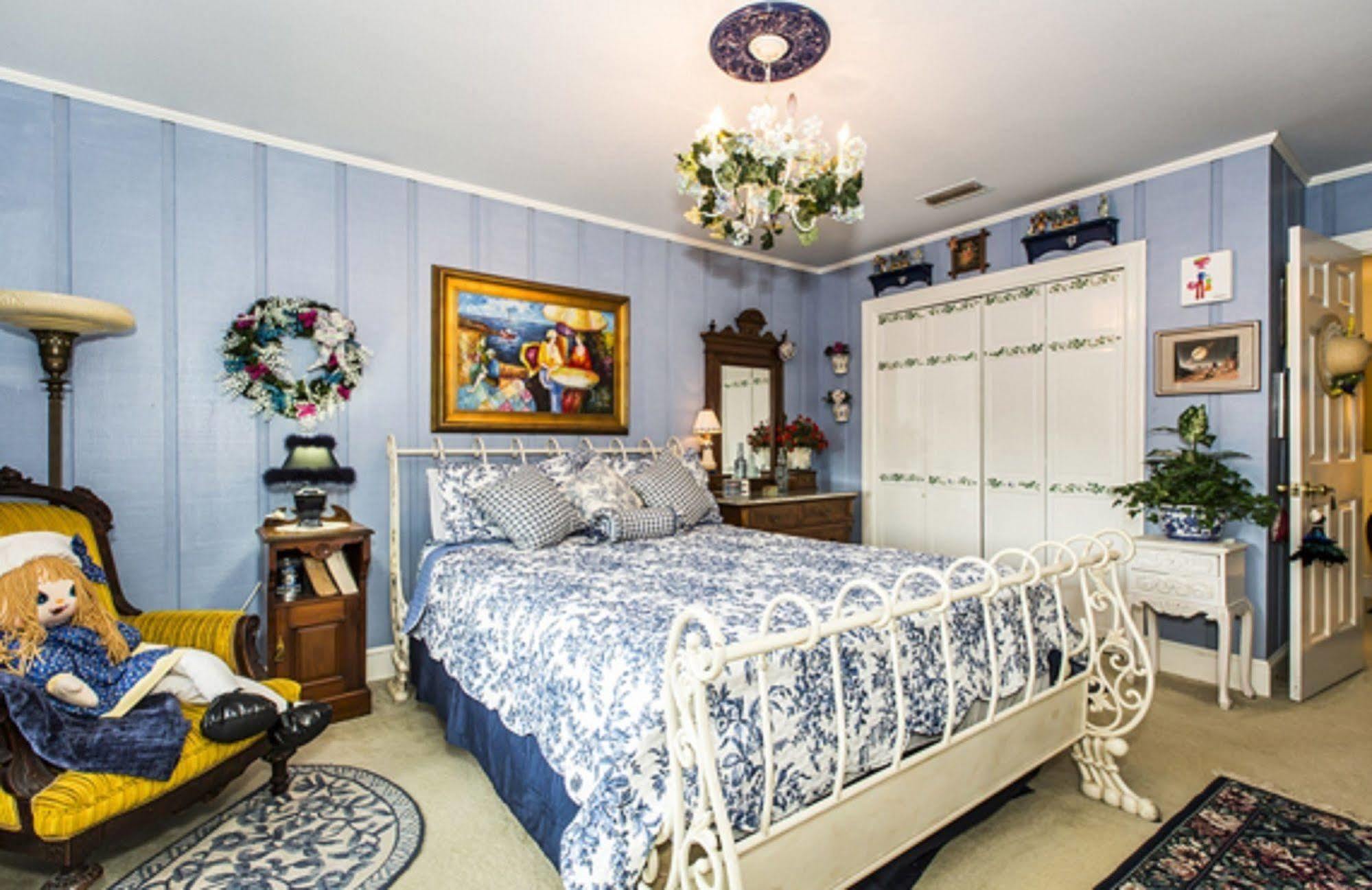 Matthews Manor Bed & Breakfast Dış mekan fotoğraf