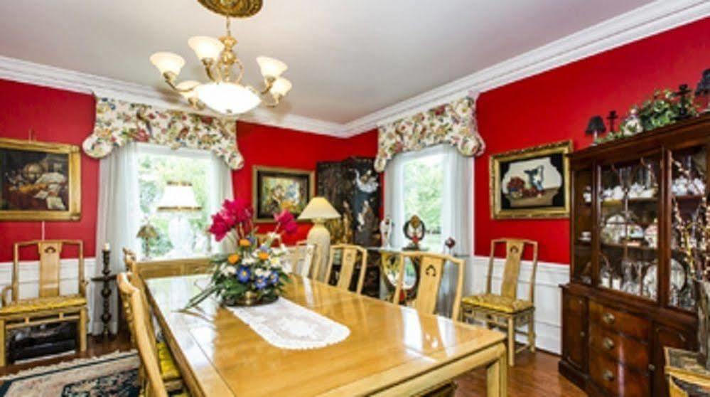 Matthews Manor Bed & Breakfast Dış mekan fotoğraf